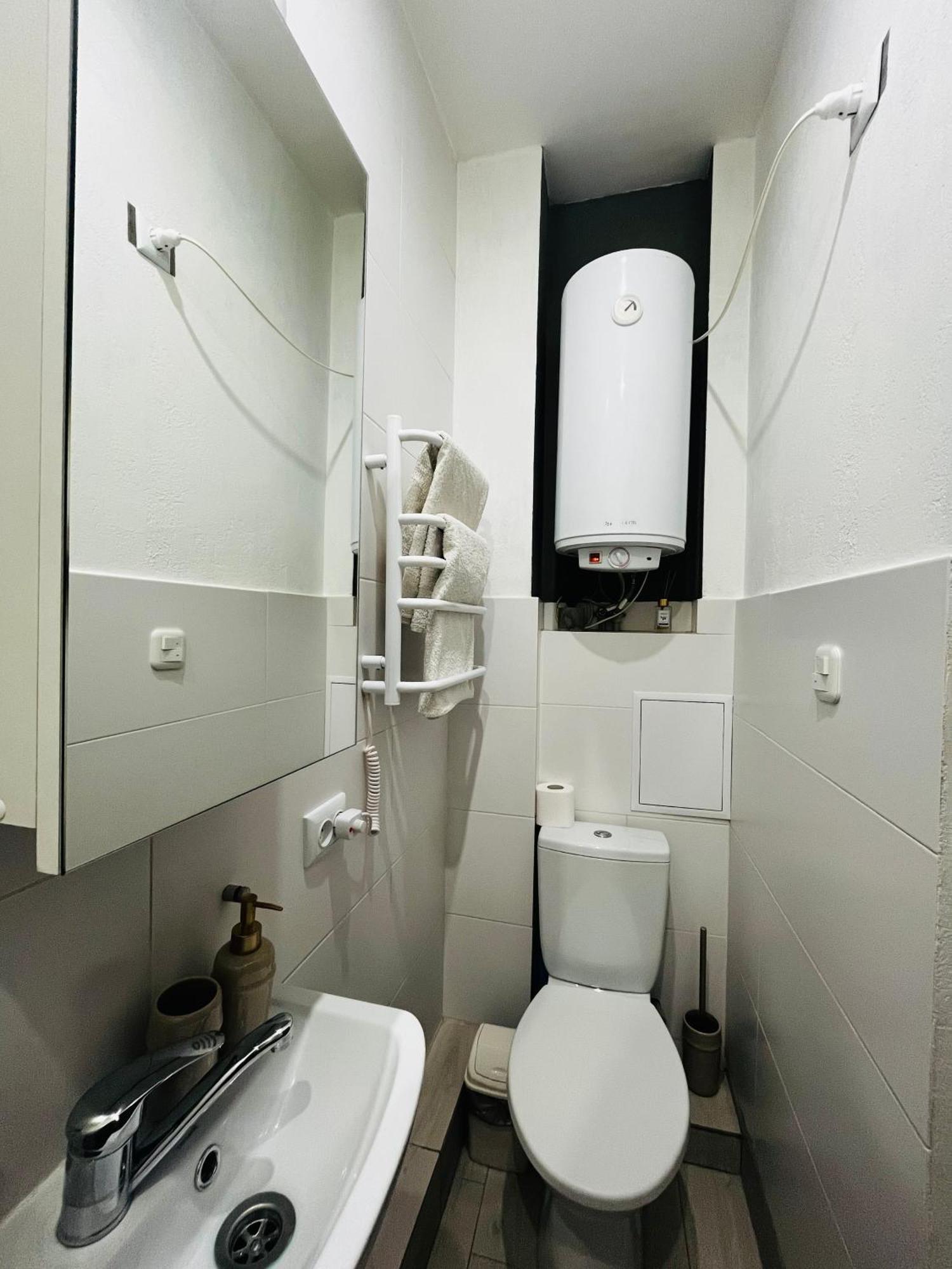 Iren Forum Apartment Lviv Luaran gambar